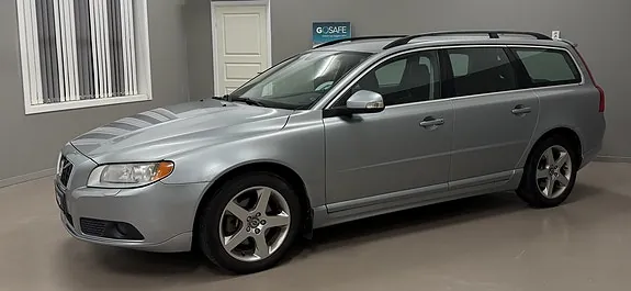 Volvo V70 2010 photo 3