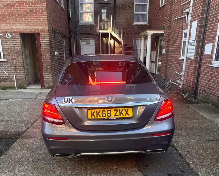 Mercedes-Benz E-Class 2019 photo 4