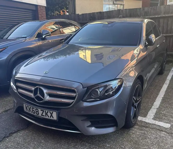 Mercedes-Benz E-Class 2019 photo 3