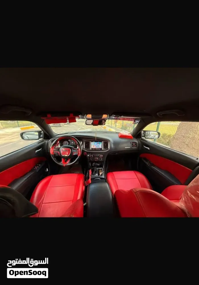 Dodge Charger 2022 photo 2