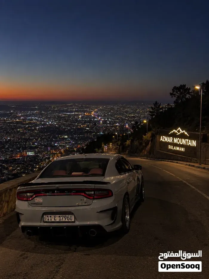 Dodge Charger 2022 photo 3