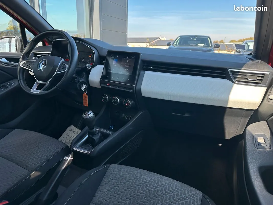 Renault Clio 2021 photo 5