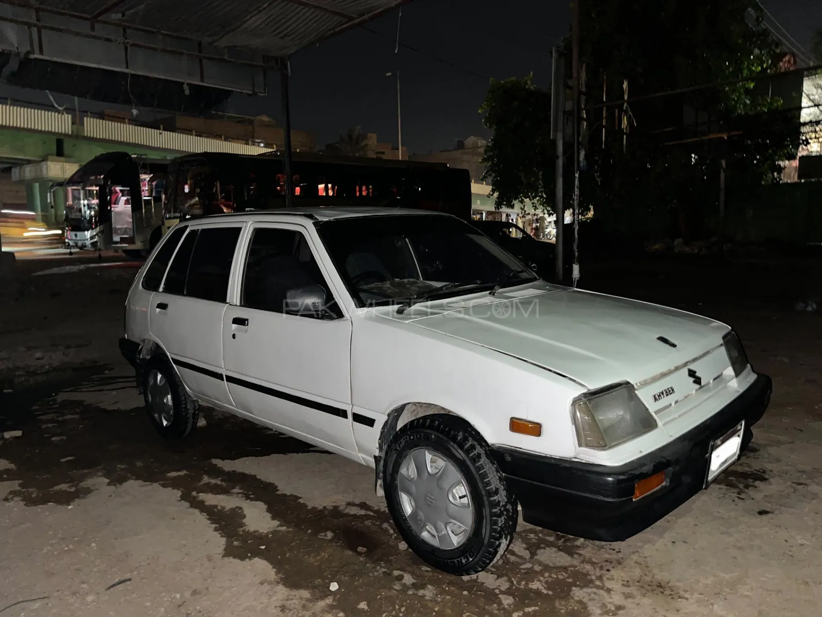Suzuki Khyber