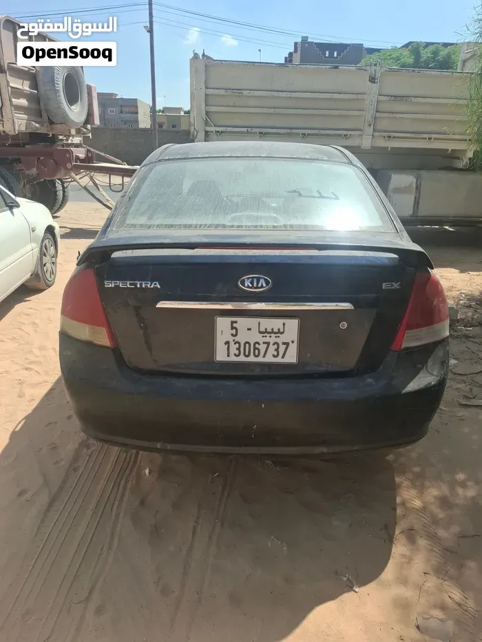 Kia Spectra 2005 photo 5