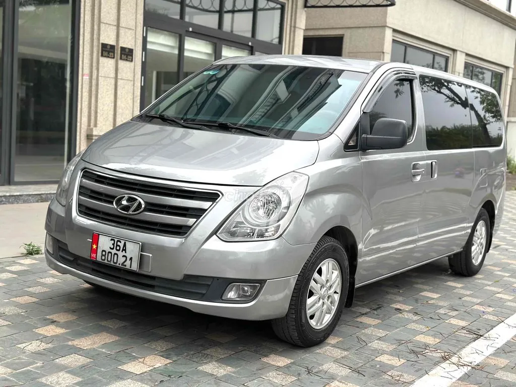 Hyundai Starex 2017 photo 2