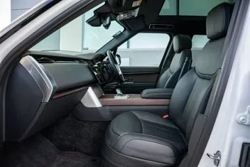 Land Rover Range Rover 2026 photo 4