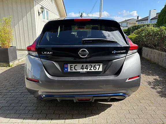Nissan Leaf 2021 photo 5