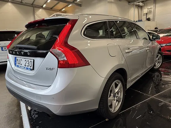 Volvo V60 2012 photo 5