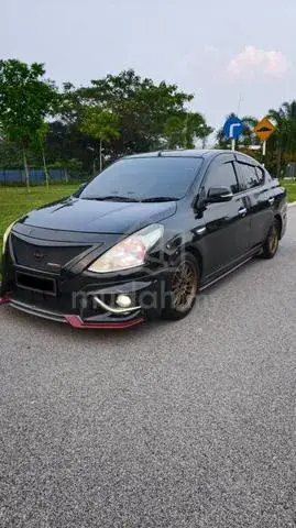 Nissan Almera