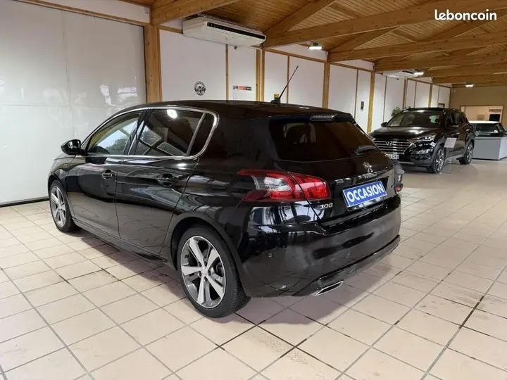 Peugeot 308 2019 photo 3