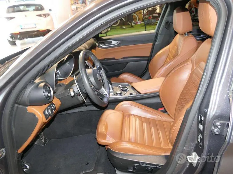 Alfa Romeo Giulia 2020 photo 5