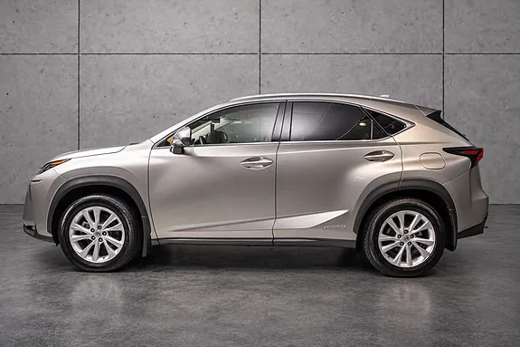 Lexus Nx300H 2015 photo 5