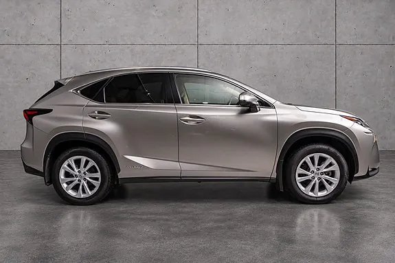 Lexus Nx300H 2015 photo 4