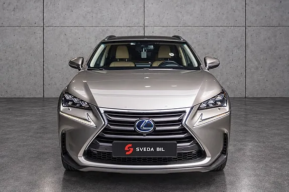 Lexus Nx300H 2015 photo 3