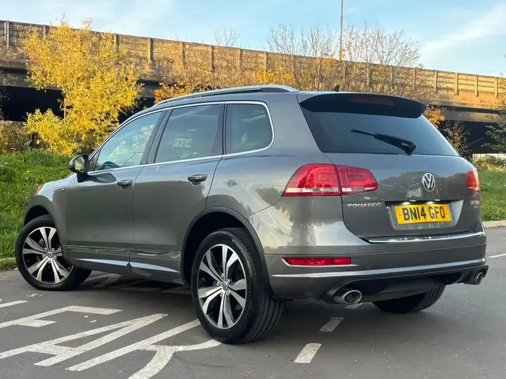 Volkswagen Touareg 2014 photo 4