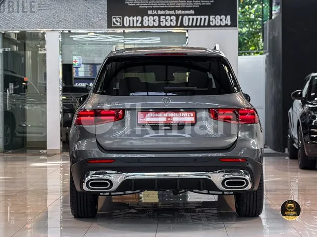 Mercedes-Benz Glb 2025 photo 4