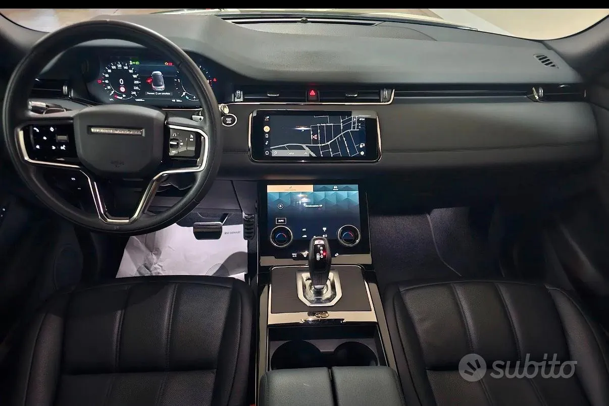 Land Rover Range Rover Evoque 2021 photo 2