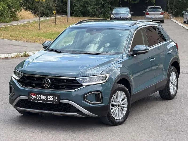 Volkswagen T-Roc 2022 photo 2