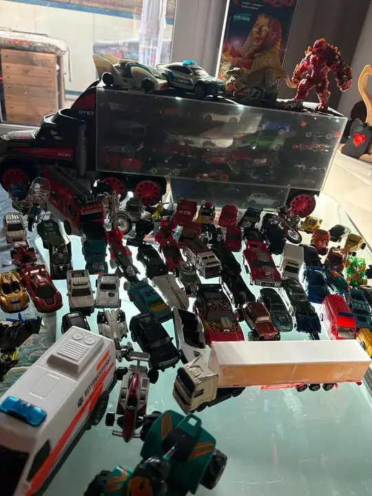 Matchbox Autos