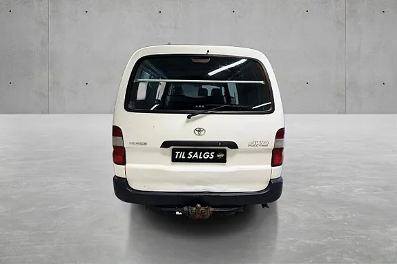 Toyota Hiace 2008 photo 4