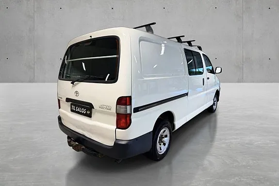 Toyota Hiace 2008 photo 3