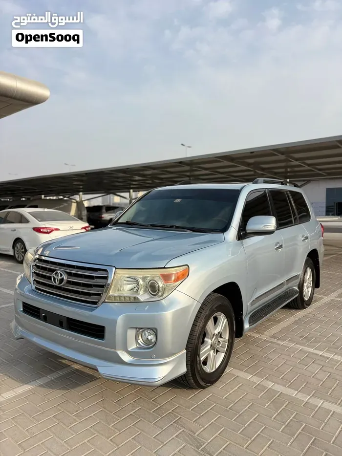 Toyota Land Cruiser 2013 photo 5