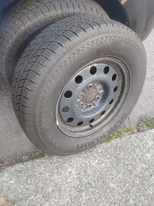Lincoln Navigator 2011 photo 2