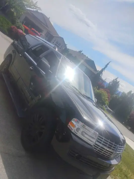 Lincoln Navigator
