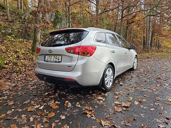 Kia Ceed 2015 photo 4