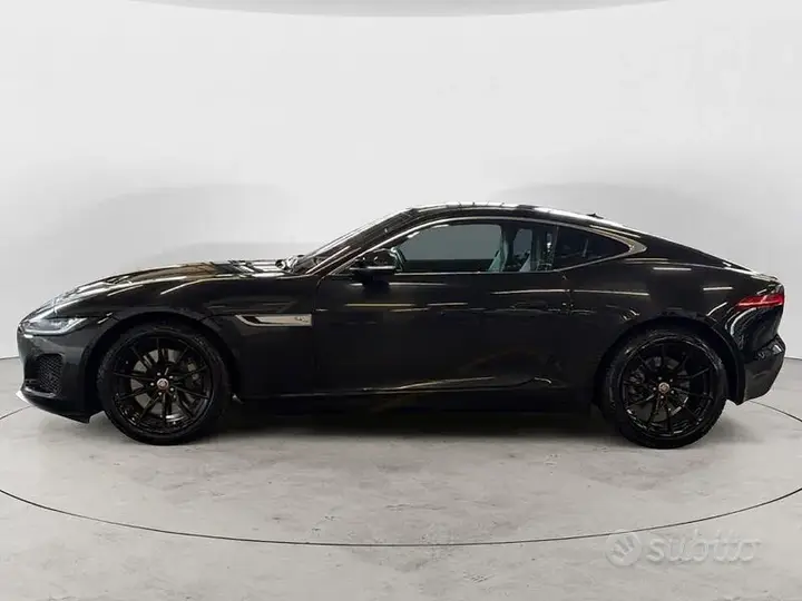 Jaguar F-Type 2020 photo 2