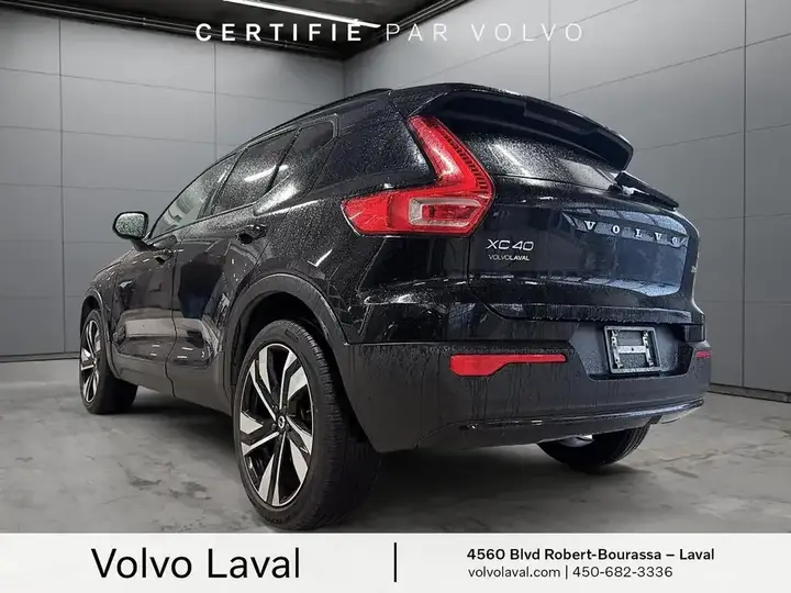 Volvo Xc40 2023 photo 4