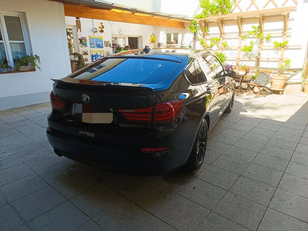 BMW 5 Series 2014 photo 2