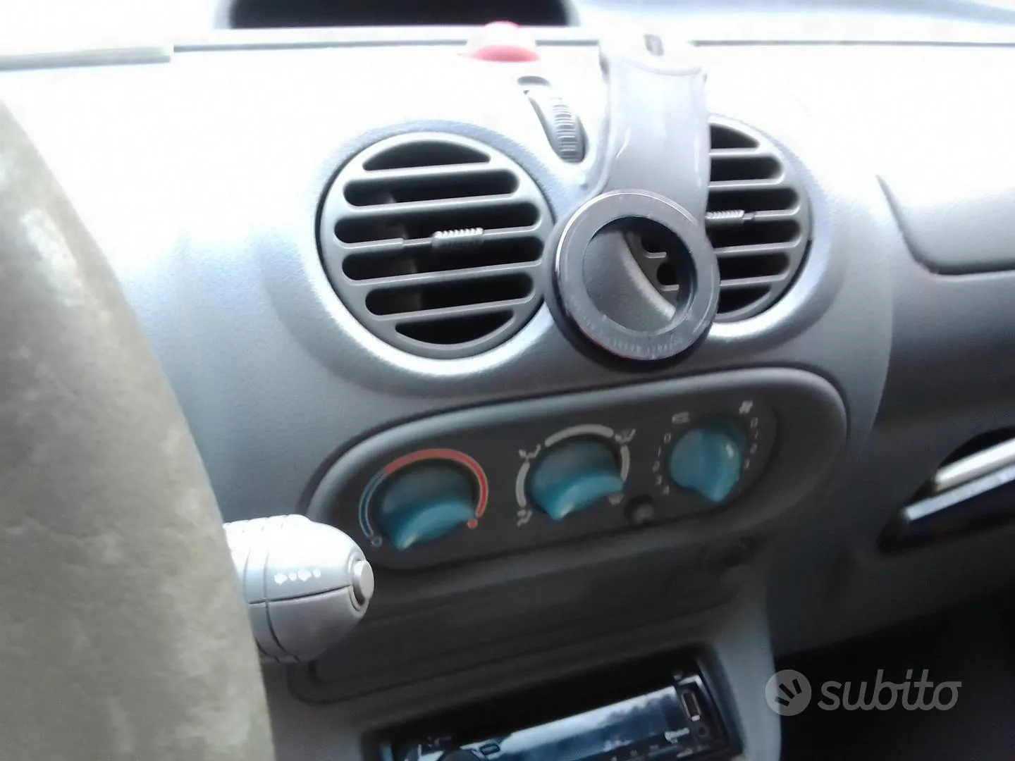 Renault Twingo 2004 photo 4