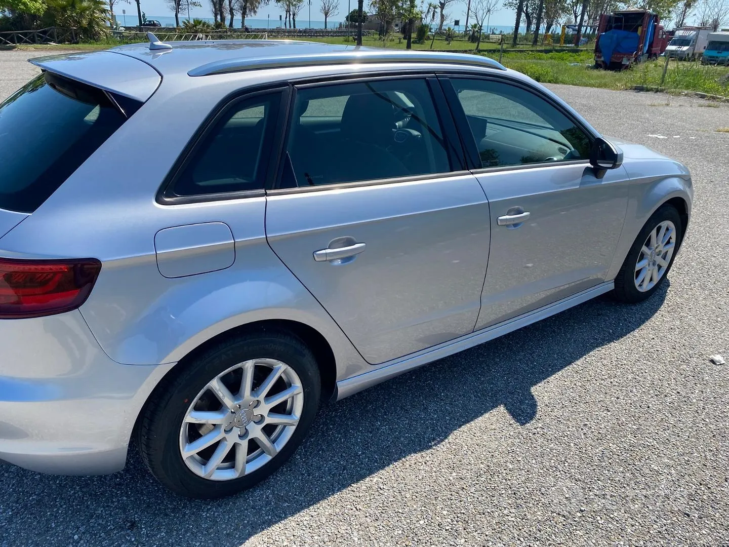 Audi A3 2015 photo 4