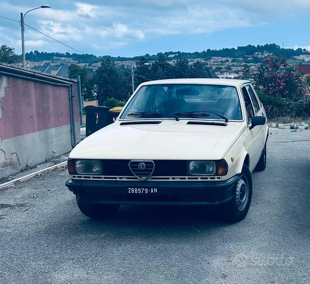 Alfa Romeo Giulietta 1979 photo 4