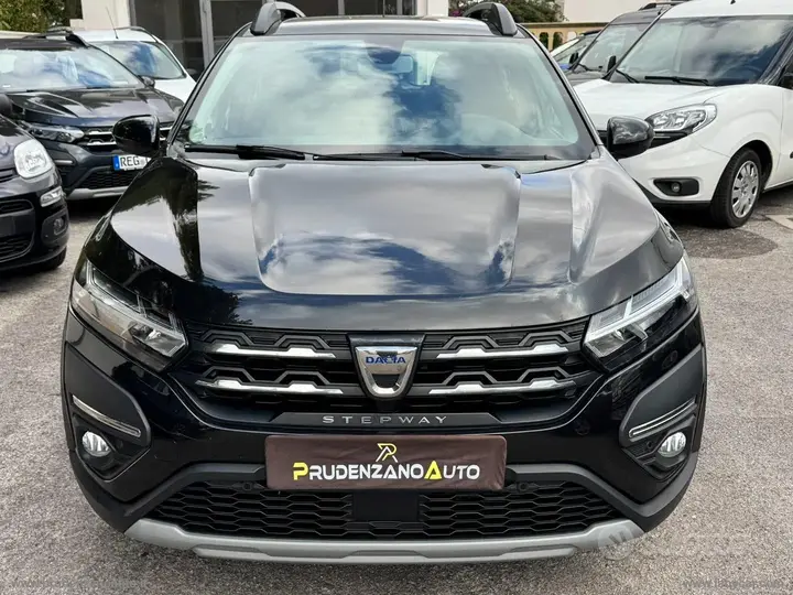 Dacia Sandero Stepway 2021 photo 2