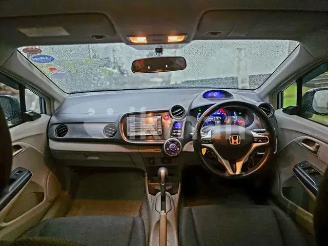 Honda Insight 2011 photo 4
