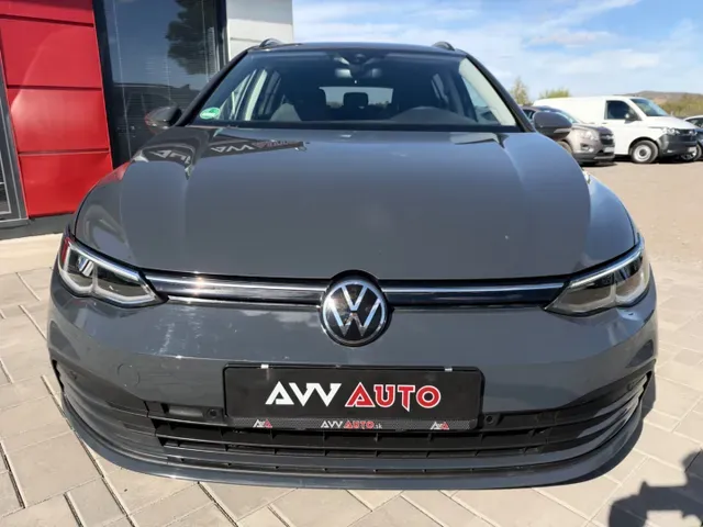 Volkswagen Golf Variant 2023 photo 2