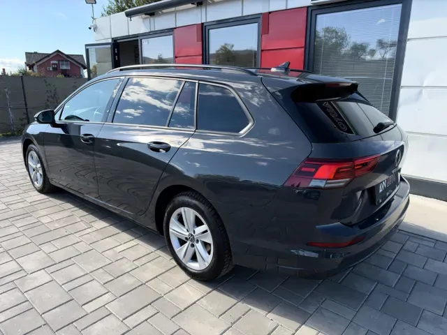 Volkswagen Golf Variant 2023 photo 3