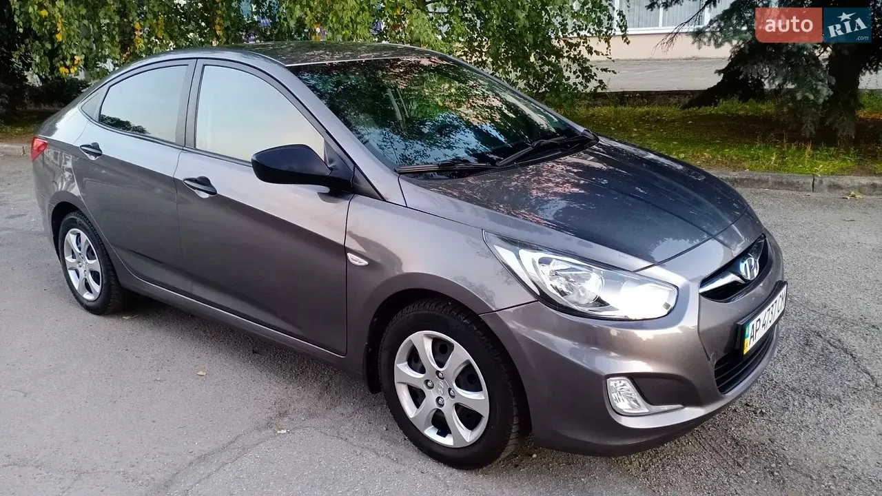 Hyundai Accent 2013 photo 5