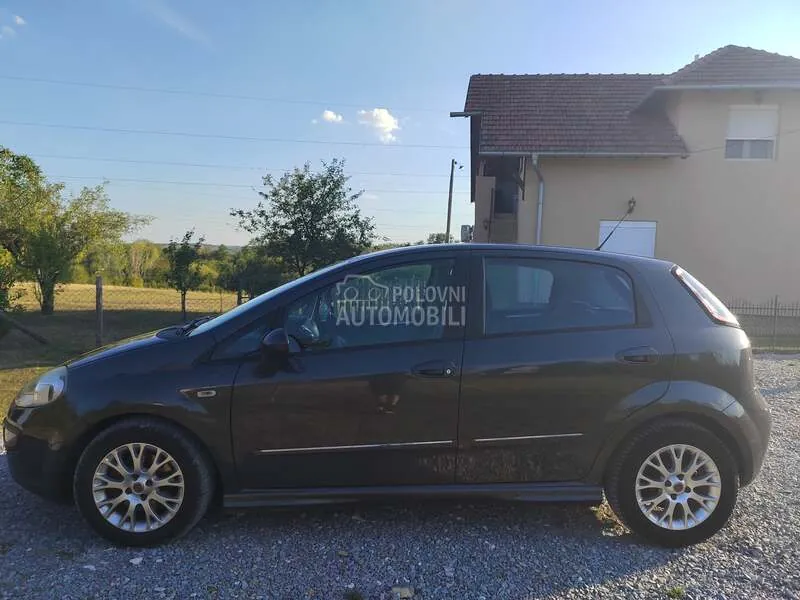 Fiat Evo 2010 photo 2