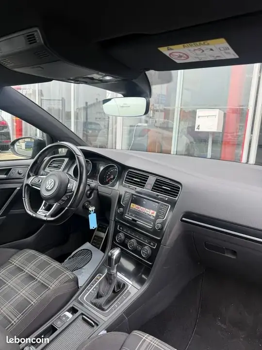 Volkswagen Golf 2016 photo 5