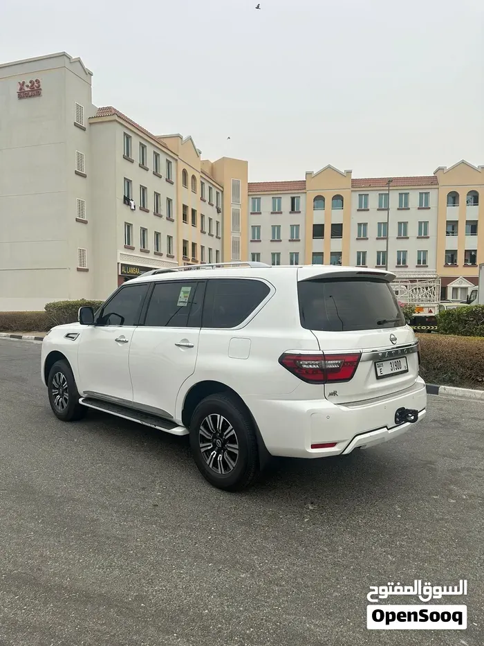 Nissan Patrol 2023 photo 4