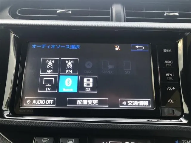 Toyota Aqua 2014 photo 4