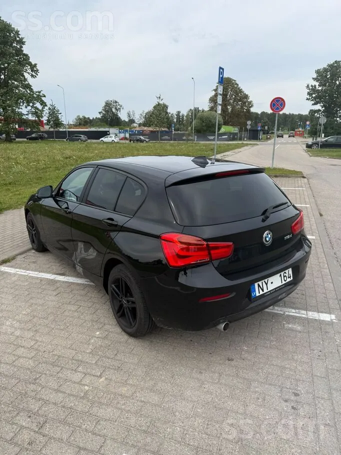 BMW 116 2016 photo 3