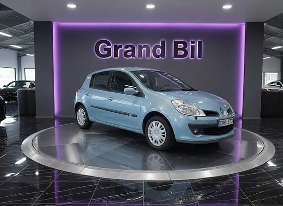 Renault Clio 2009 photo 2