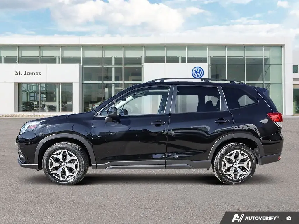 Subaru Forester 2022 photo 2