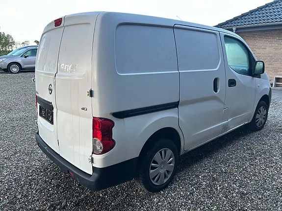 Nissan Nv200 2012 photo 4