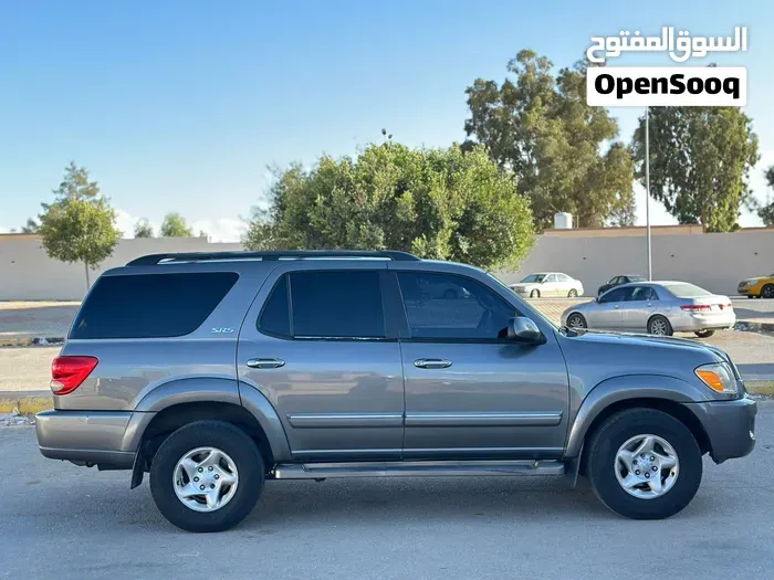Toyota Sequoia 2006 photo 4