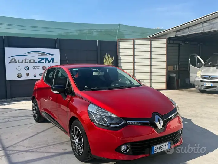Renault Clio 2013 photo 3